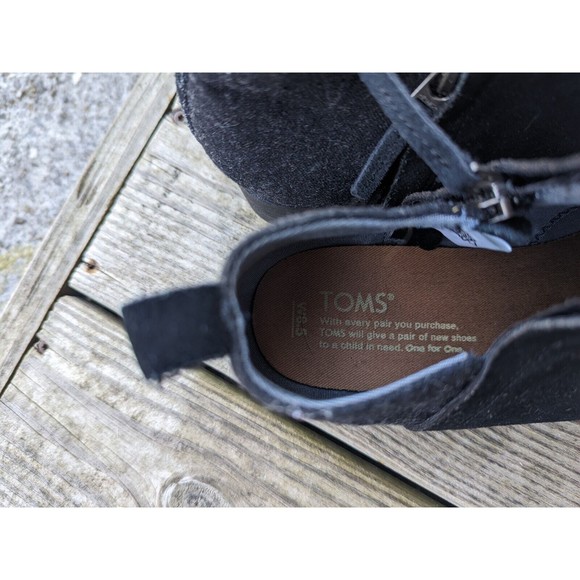 TOMS EUC Deia Black Suede Ankle Zipper Booties Women Size 8.5 - Picture 6 of 8
